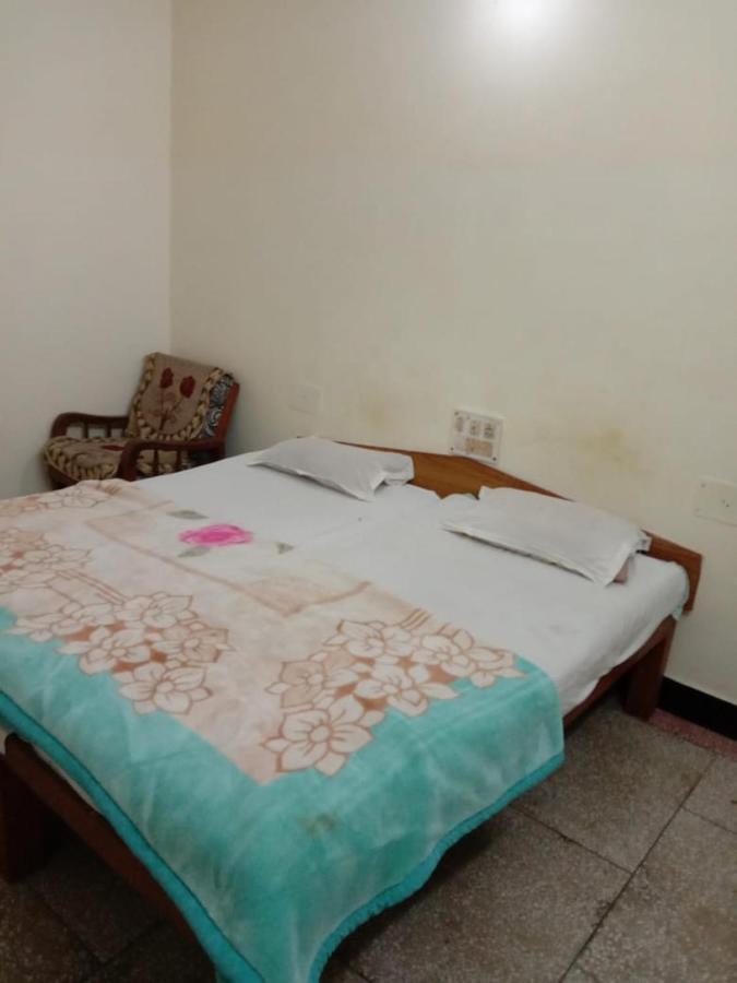 Hotel Yogi Lodge Khajurāho Eksteriør billede
